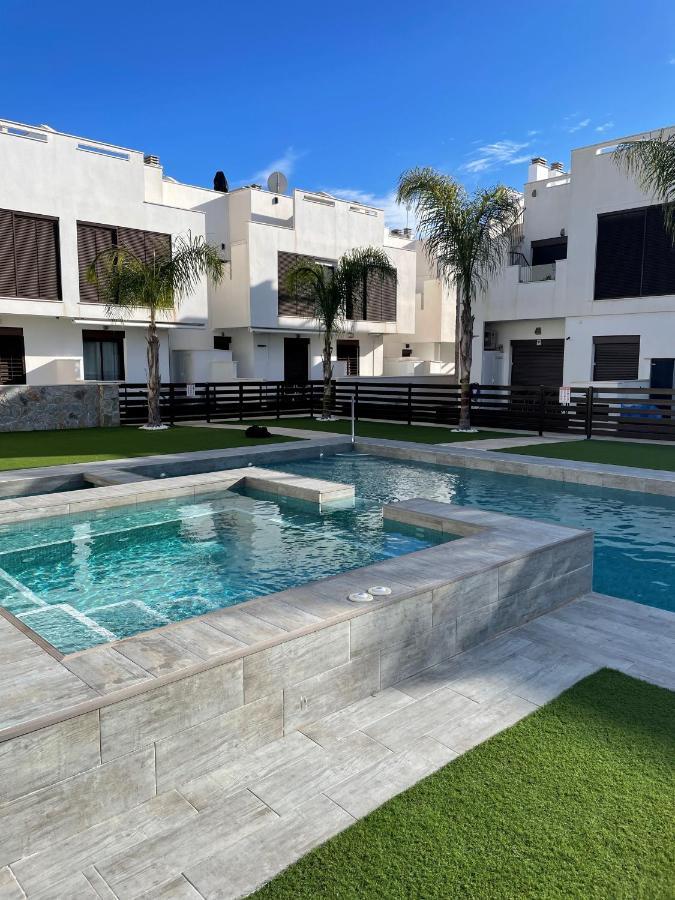 Comfortable Apartment In Torre De La Horadada 외부 사진